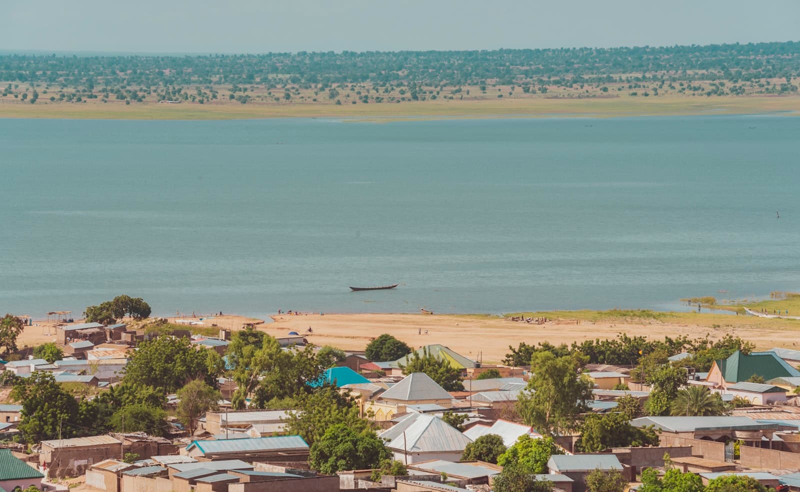 The lakeside town of Lagdo on the shore of Lake Lagdo in northern Cameroon